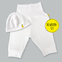 Laden Sie das Bild in den Galerie-Viewer, Newborn Set - Babyhose und Babymütze