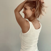 Laden Sie das Bild in den Galerie-Viewer, Tank Top aus Bio Baumwolle