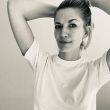 Laden Sie das Bild in den Galerie-Viewer, T-Shirt aus Bio Baumwolle